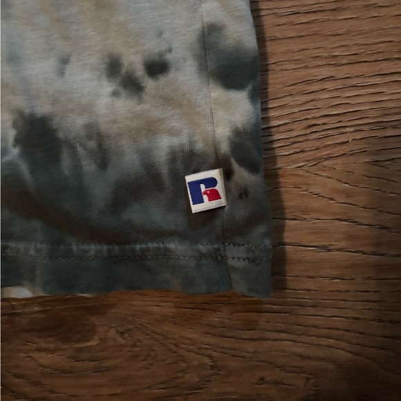 Russell Athletic Men's Green Tie-Dye Shirt - Picture 2 of 5